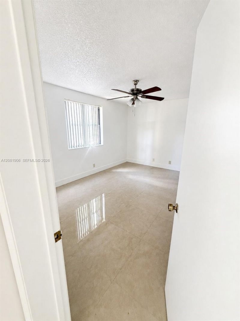 10131 W Sunrise Blvd, Unit 204, Plantation, FL 33322 Photo