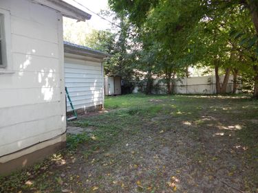 903 Elm Street, Benton, KY 42025