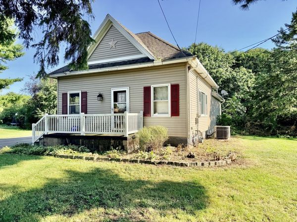 1405 E Kent Street , Streator, IL 61364