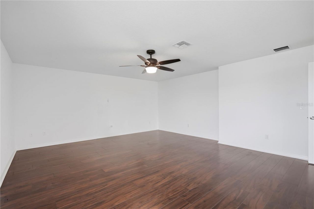 9307 Parisian Court, Seffner, FL 33584 Photo