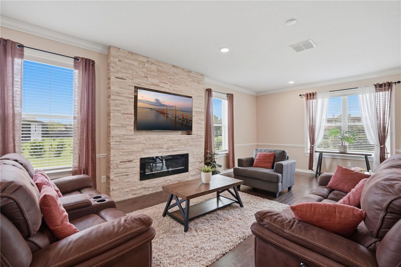 9307 Parisian Court, Seffner, FL 33584 Photo