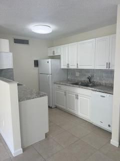 631 Executive Center Drive, Unit K104, West Palm Beach, FL 33401 Photo
