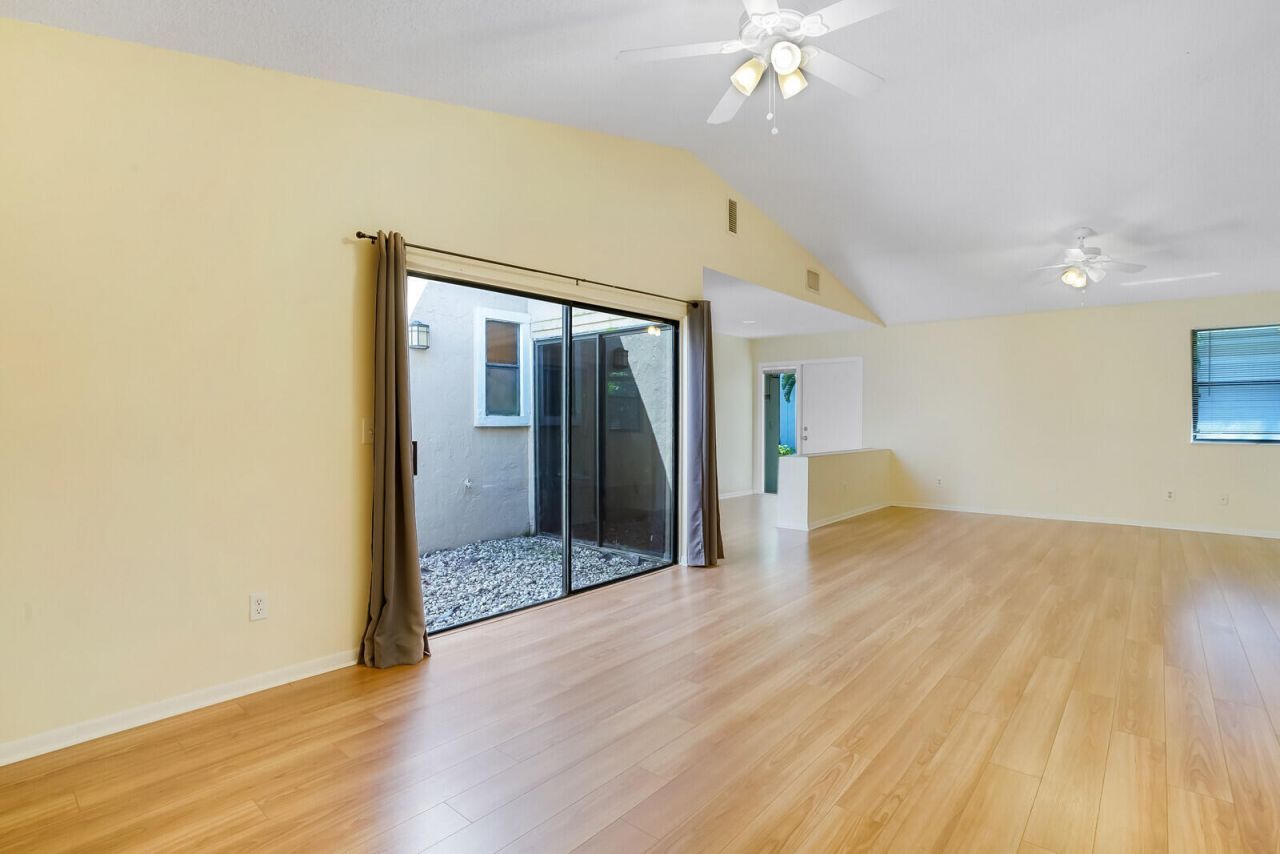 1080 NW 19th Terrace, Delray Beach, FL 33445 Photo