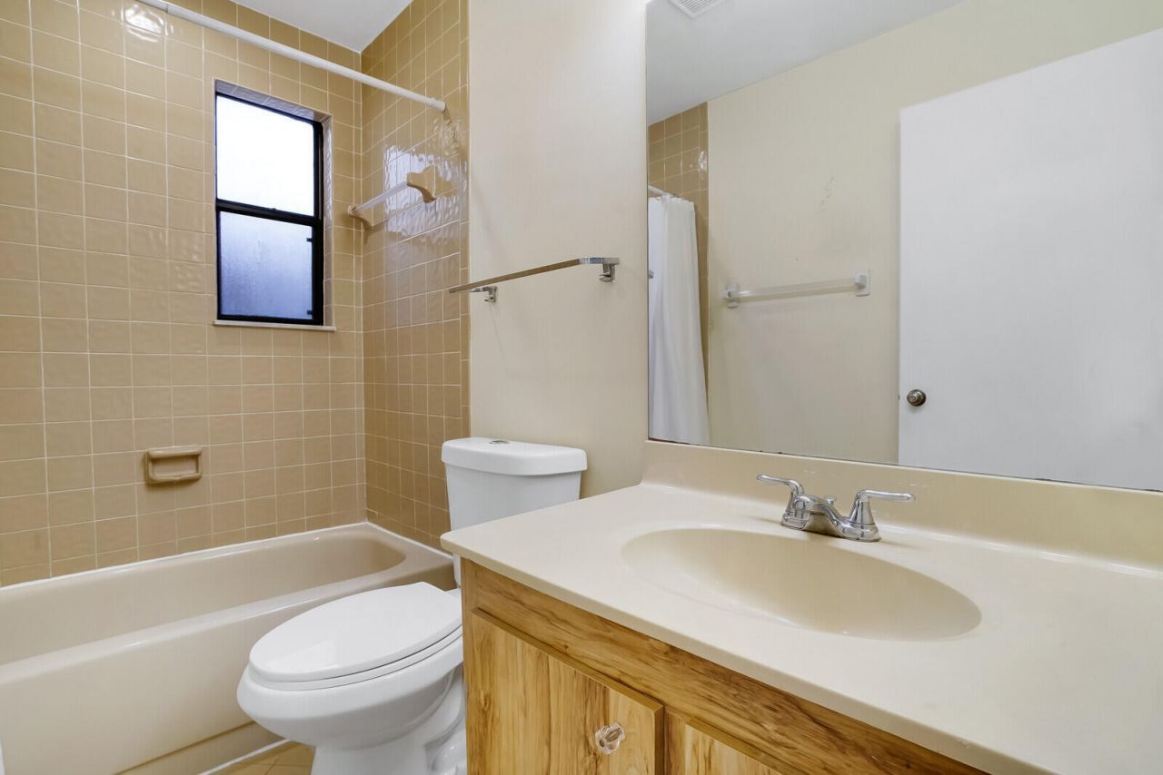 1080 NW 19th Terrace, Delray Beach, FL 33445 Photo