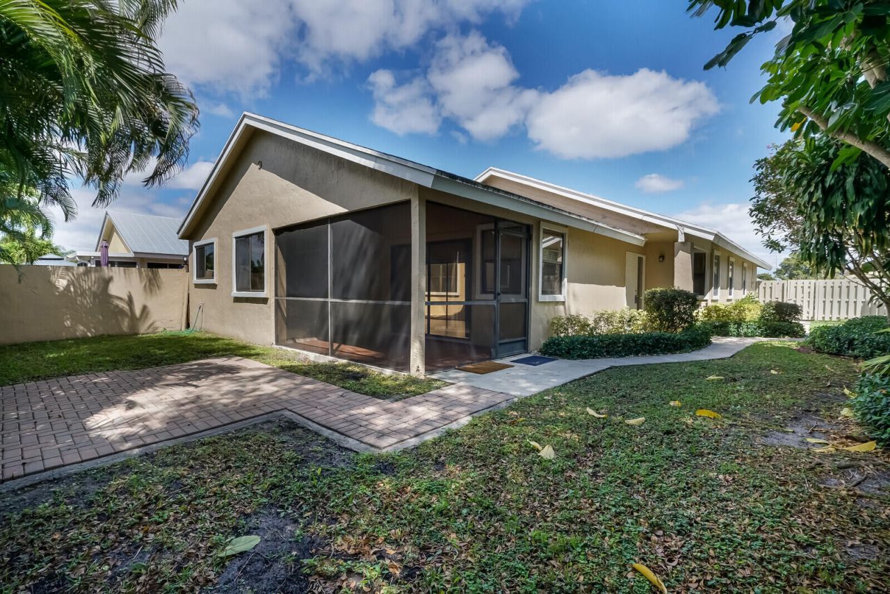 1080 NW 19th Terrace, Delray Beach, FL 33445 Photo
