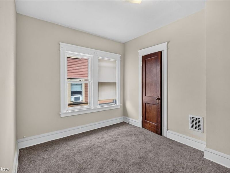 11616 Buckingham Avenue, Cleveland, OH 44120 Photo 20