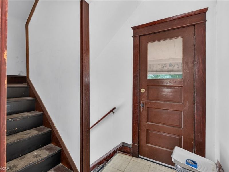 11616 Buckingham Avenue, Cleveland, OH 44120 Photo 24
