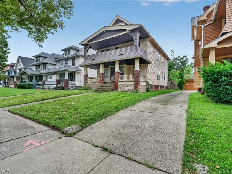 11616 Buckingham Avenue, Cleveland, OH 44120 Photo 3
