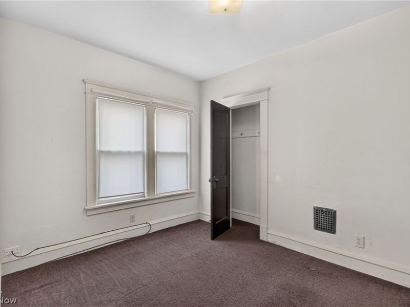11616 Buckingham Avenue, Cleveland, OH 44120 Photo 36