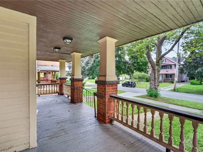 11616 Buckingham Avenue, Cleveland, OH 44120 Photo 5