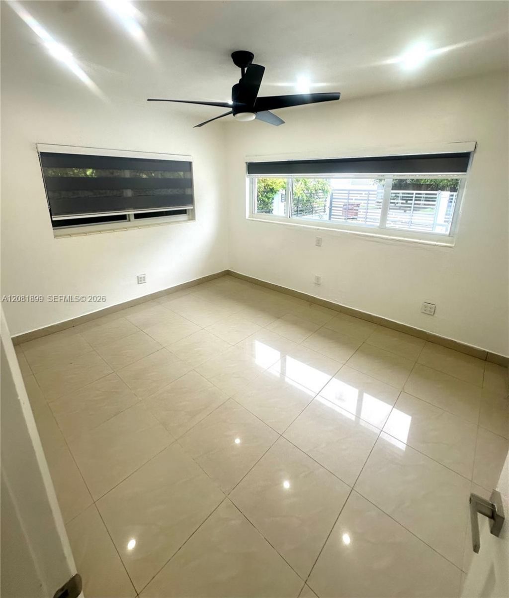 6605 W 6th Ave , Hialeah, FL 33012 Photo