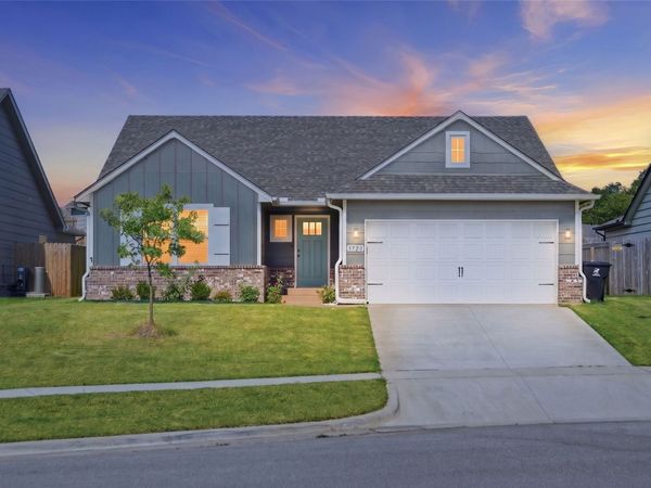 3720 N 39th Street , Broken Arrow, OK 74014