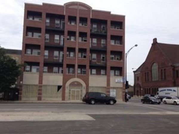2000 W Warren Boulevard , Unit 4NE, Chicago, IL 60612