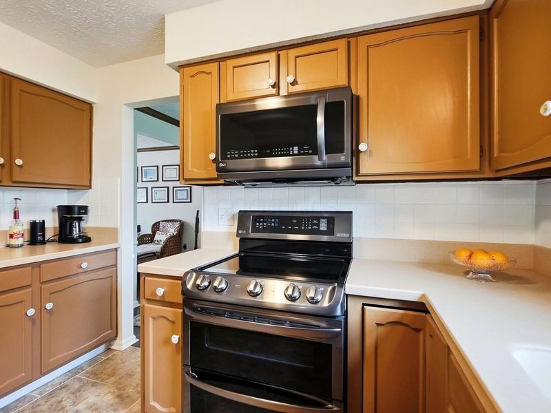 1036 Bryan Drive, Westerville, OH 43081 Photo 19