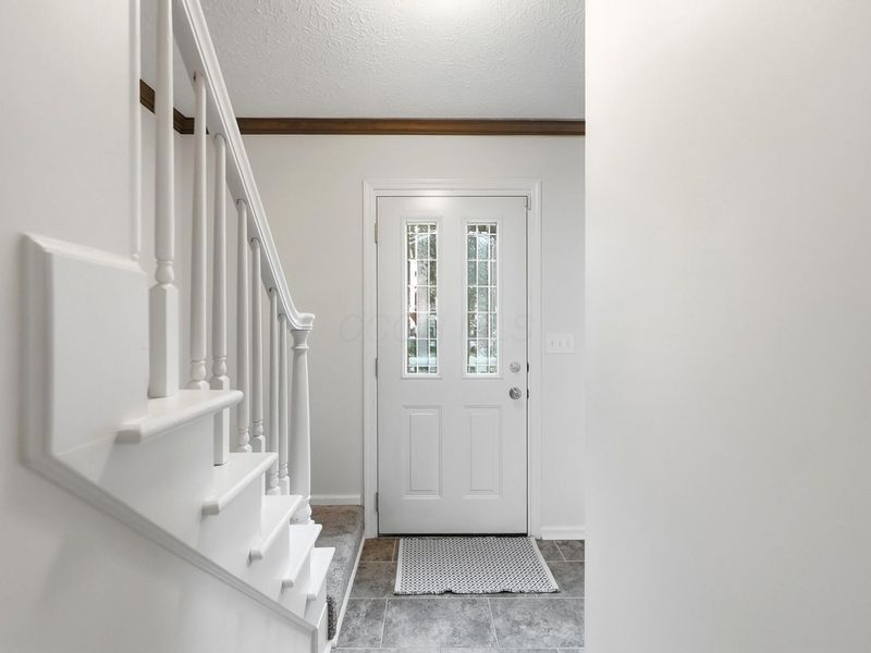 1036 Bryan Drive, Westerville, OH 43081 Photo 4