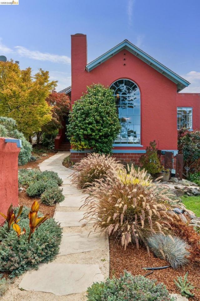 54 Colorado Ave, Berkeley, CA 94707 Main Photo