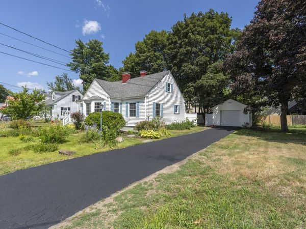 20 Crescent Street, Laconia, NH 03246