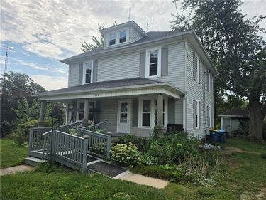 112 E Main Street, Russia, OH 45363