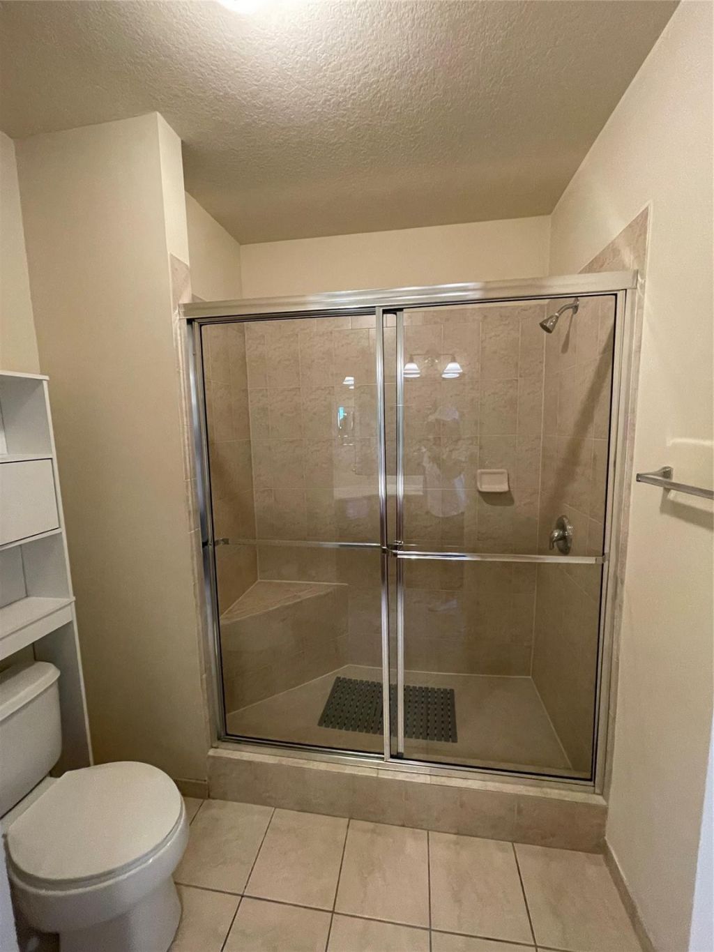 3500 Oaks Clubhouse Drive, Unit 510, Pompano Beach, FL 33069 Photo