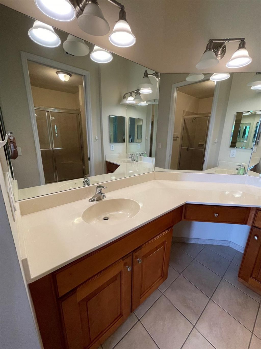 3500 Oaks Clubhouse Drive, Unit 510, Pompano Beach, FL 33069 Photo