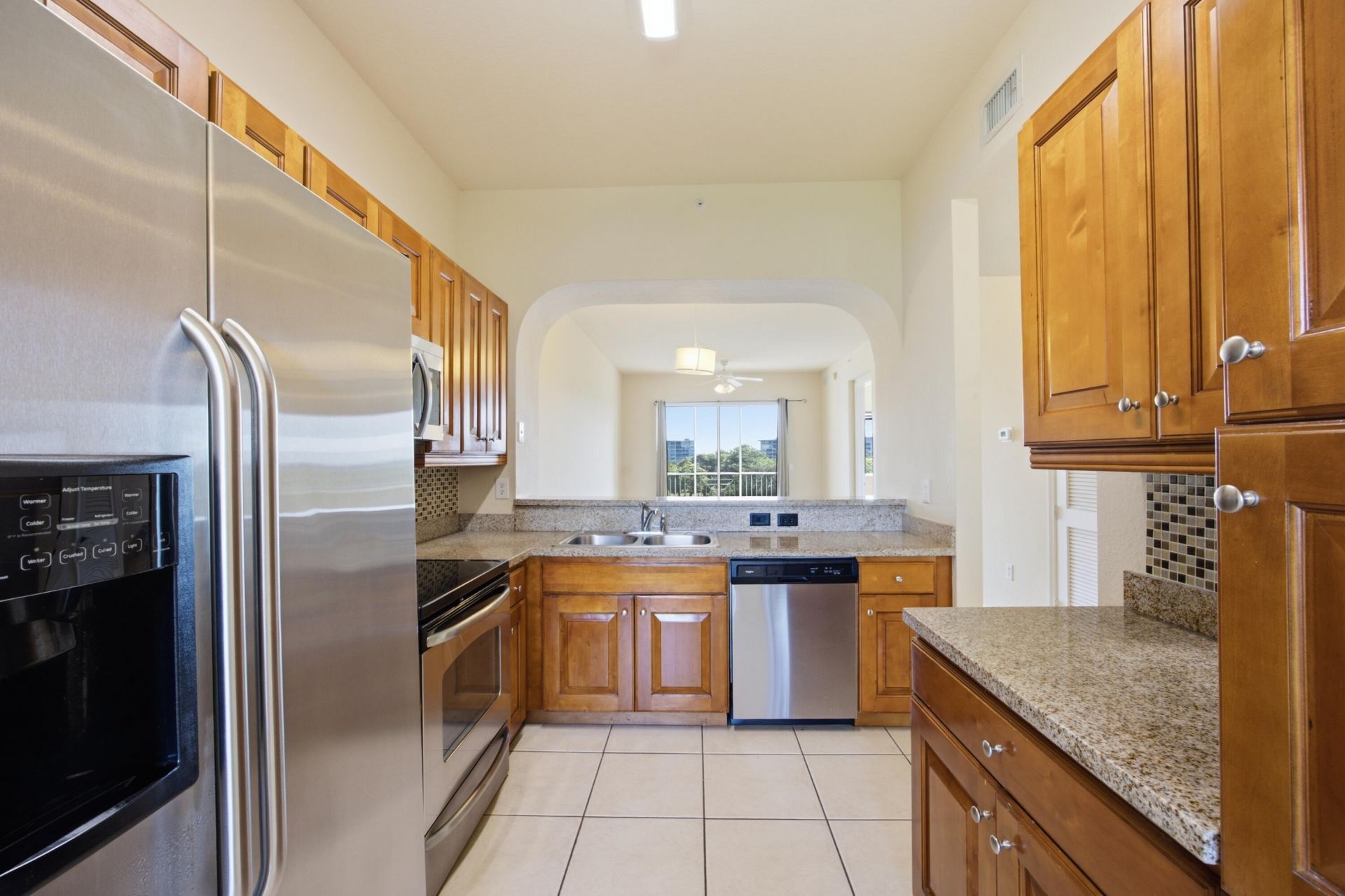 3500 Oaks Clubhouse Drive, Unit 510, Pompano Beach, FL 33069 Photo