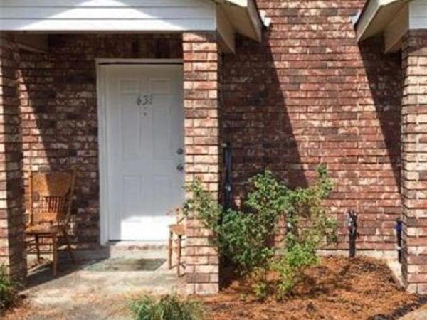 627 JOE FARRIS Drive , Hammond, LA 70401