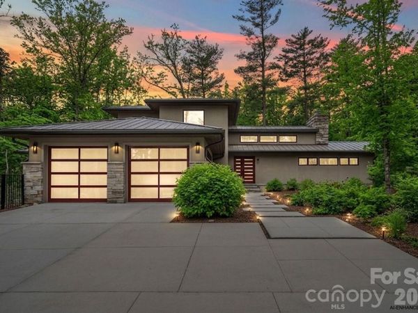 27 Hawberry Court , Asheville, NC 28805