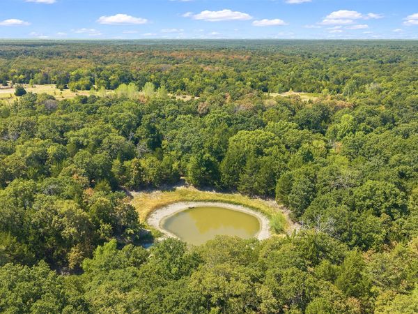 23922 Pickens Road , Madill, OK 73446