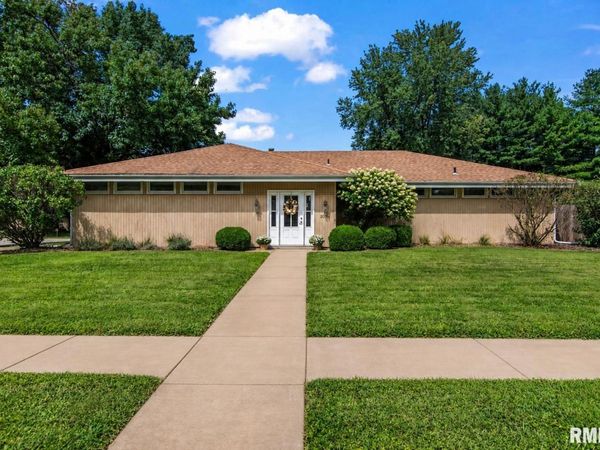 2001 CREIGHTON Road, Springfield, IL 62703