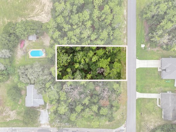 2076 W ARBUTUS Drive , Dunnellon, FL 34434