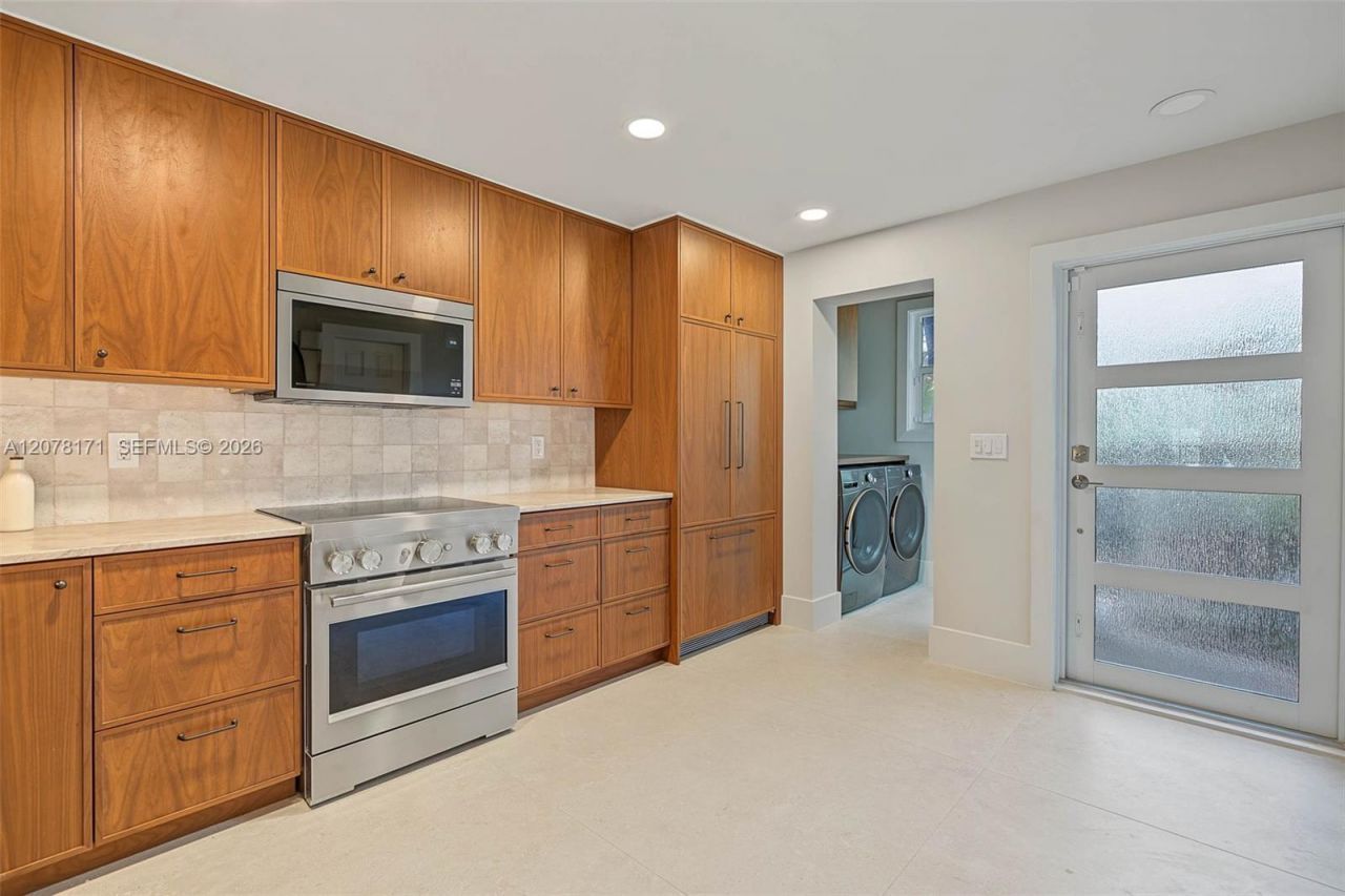 825 SE 2nd St , Unit 825, Fort Lauderdale, FL 33301 Photo