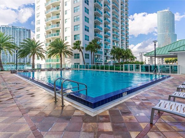 41 SE 5th St , Unit 1117, Miami, FL 33131