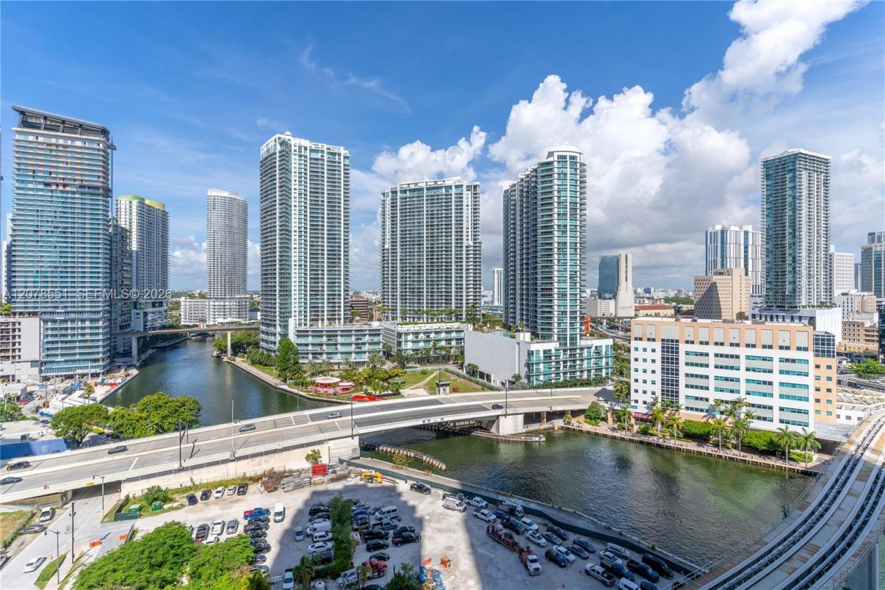41 SE 5th St , Unit 1117, Miami, FL 33131 Photo