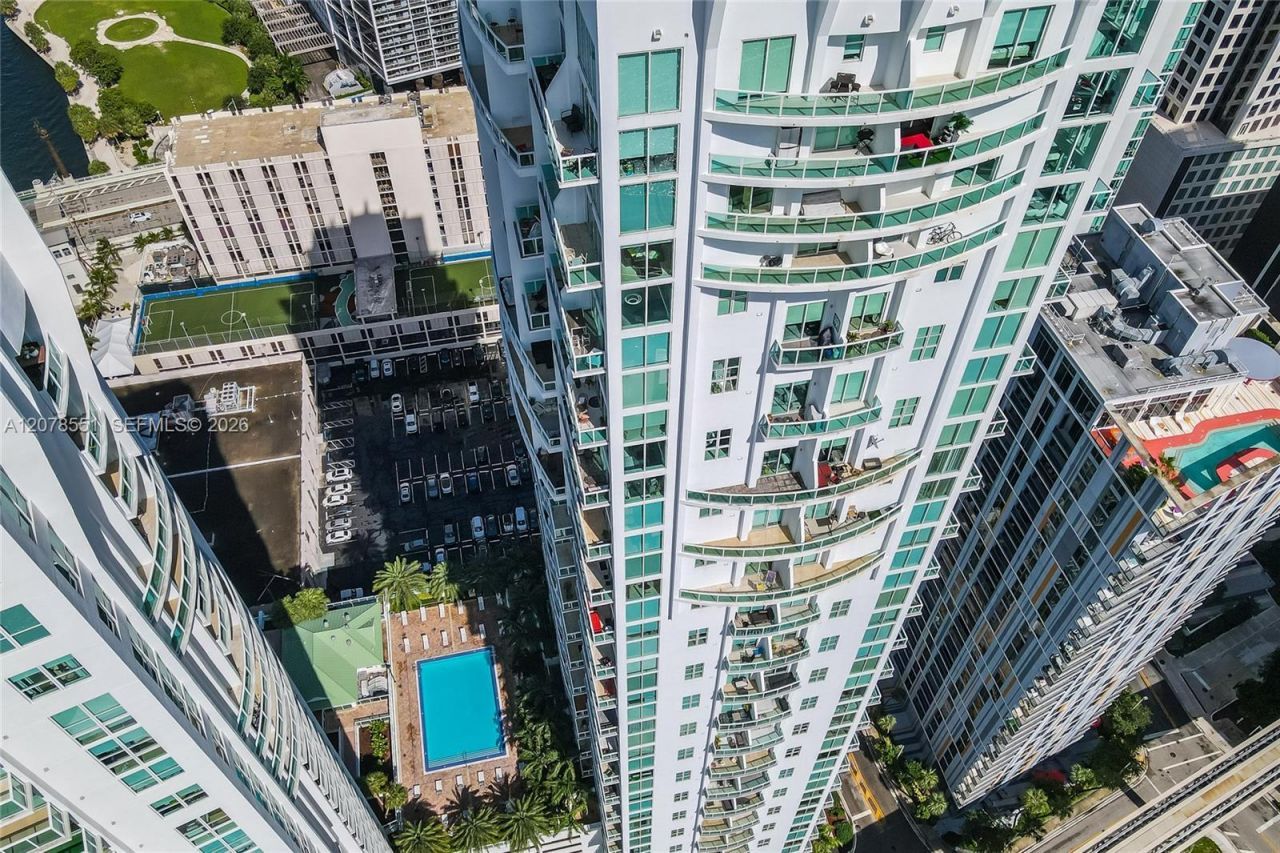 41 SE 5th St , Unit 1117, Miami, FL 33131 Photo