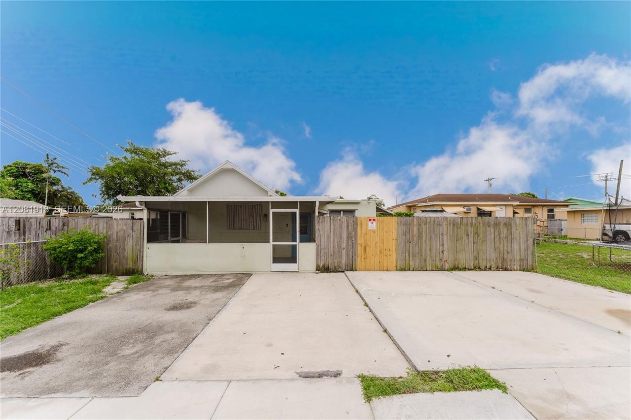 5737 Grant St, Hollywood, FL 33021 Photo