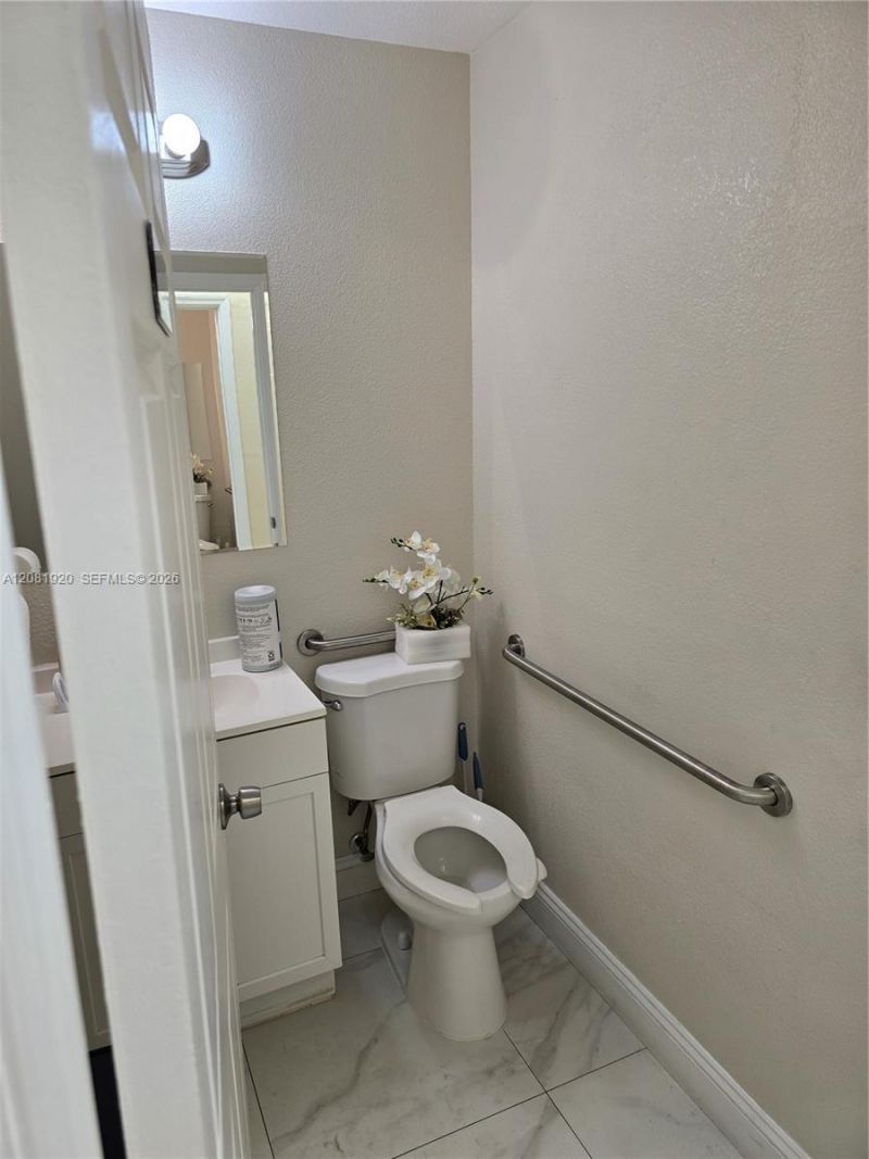 4448 Inverrary Blvd, Unit M, Lauderhill, FL 33319 Photo