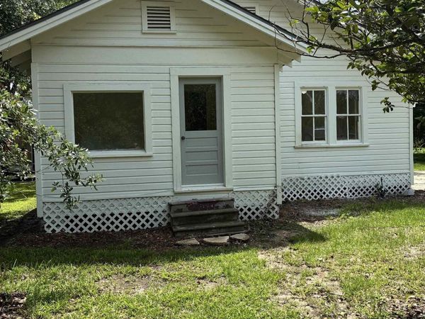 17448 Cardinal Ln, Hammond, LA 70401