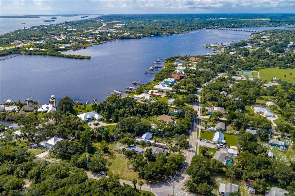 9520 Riverview Drive, Micco, FL 32976 Photo
