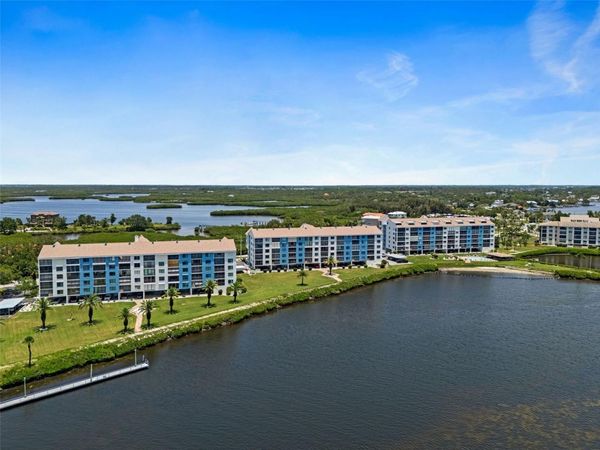 4650 BAY BOULEVARD , Unit 1021, PORT RICHEY, FL 34668