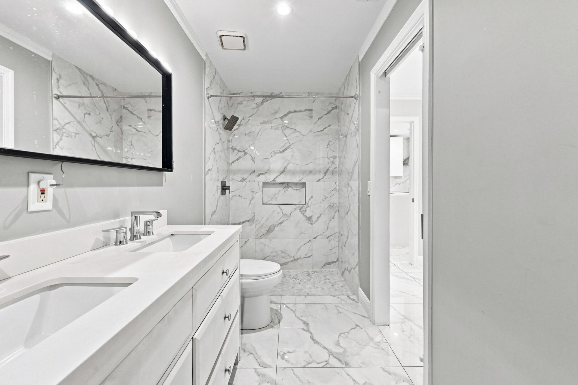 372 W Riverbend Drive, Unit 372, Sunrise, FL 33326 Photo