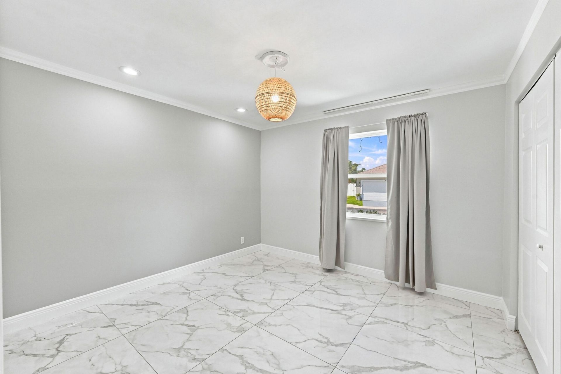 372 W Riverbend Drive, Unit 372, Sunrise, FL 33326 Photo