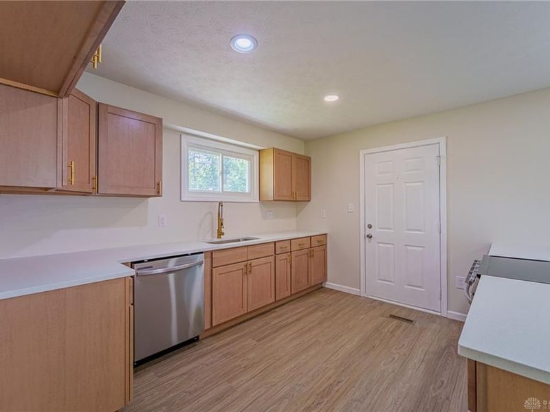 507 Chaucer Road, Riverside, OH 45431 Photo 11