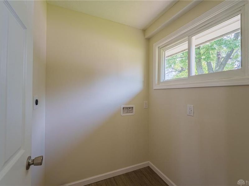 507 Chaucer Road, Riverside, OH 45431 Photo 9