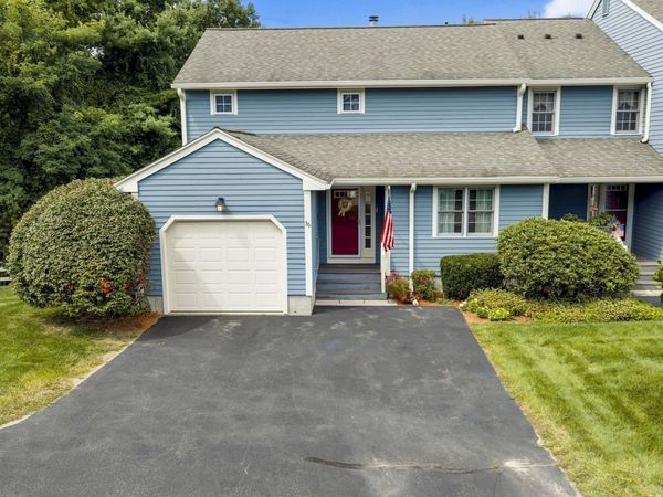 36 Betsy Ross Cir, Unit 36, Sturbridge, MA 01566