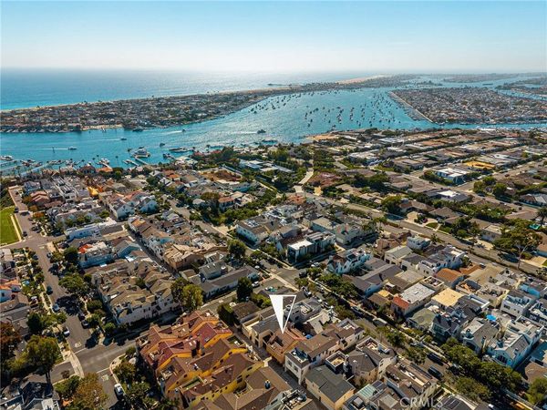 506 1/2 Acacia, Corona Del Mar, CA 92625