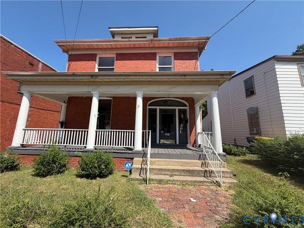715 High Street , Petersburg, VA 23803