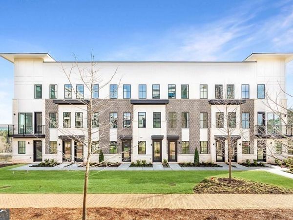 7150 Summit Place, Alpharetta, GA 30009