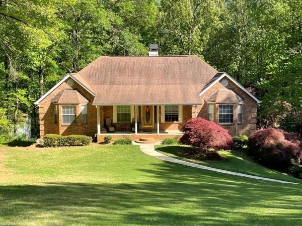 145 Gill Ln, Stockbridge, GA 30281