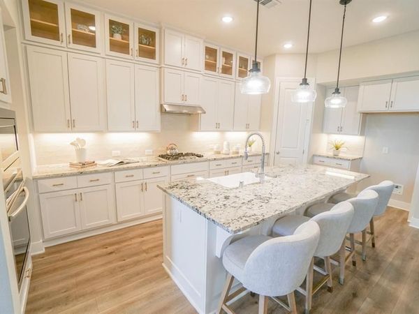 1309 Old Rocksprings Pass, Mansfield, TX 76063