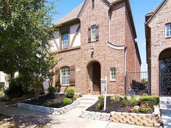 720 Northwood Drive, Flower Mound, TX 75022